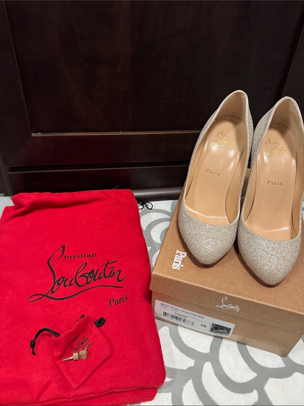 Christian Louboutin Merci Allen Glitter Mini sz 38 in silver Sparkle sz 38